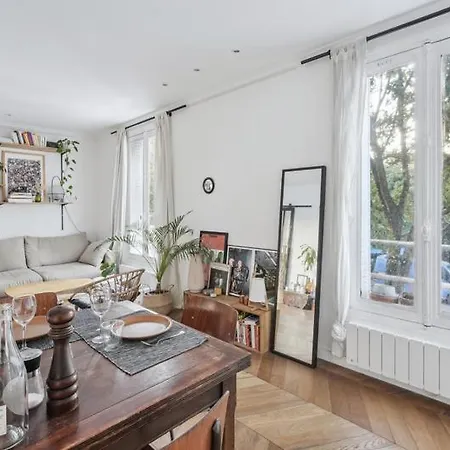 Apartment Le Chaleureux - Paris